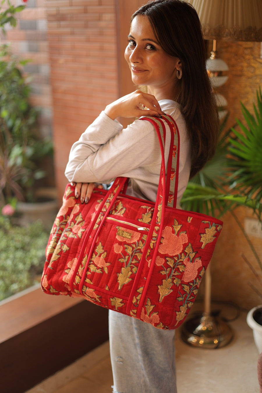 Gulabi Rani (Rose Queen) — hand block printed quilted bags | The Quilt ...