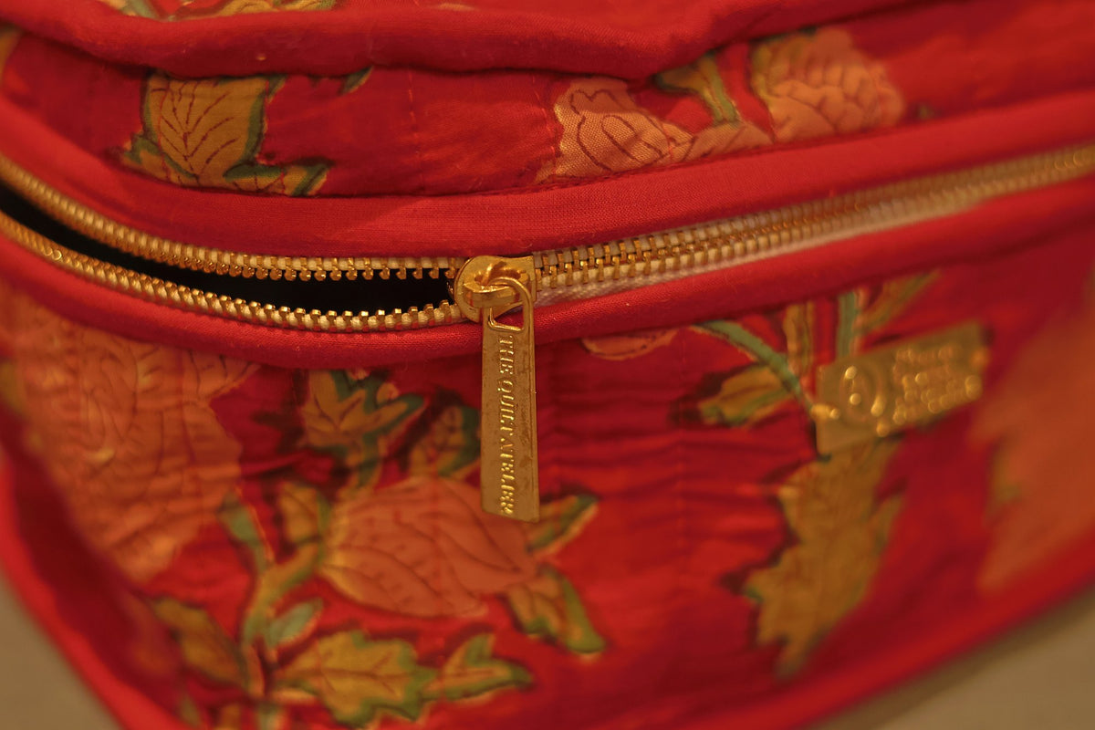 Gulabi Rani (Rose Queen) — hand block printed quilted bags | The Quilt ...